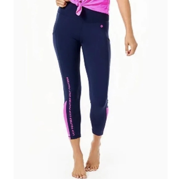 Lilly Pulitzer UPF 50+ Luxletic 24” Weekender Leggings - Picture 2 of 15